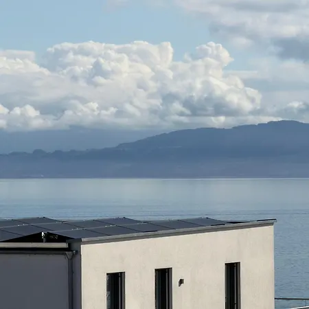 Apartment Penthouse Seeblick 86 Qm Klimatisiert Friedrichshafen